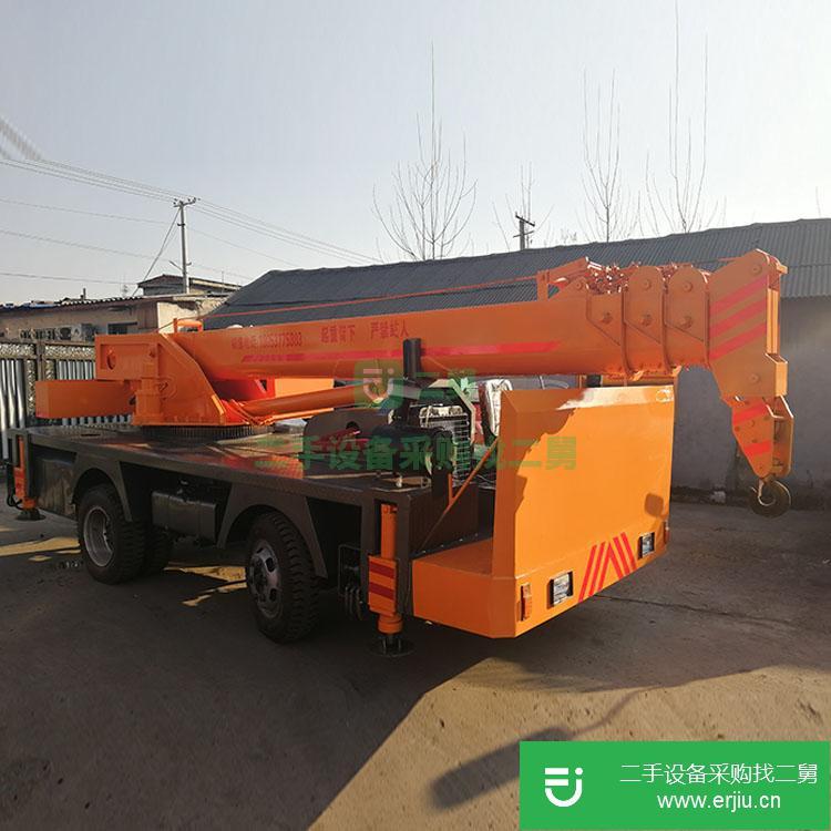 山東出售二手8噸吊車
