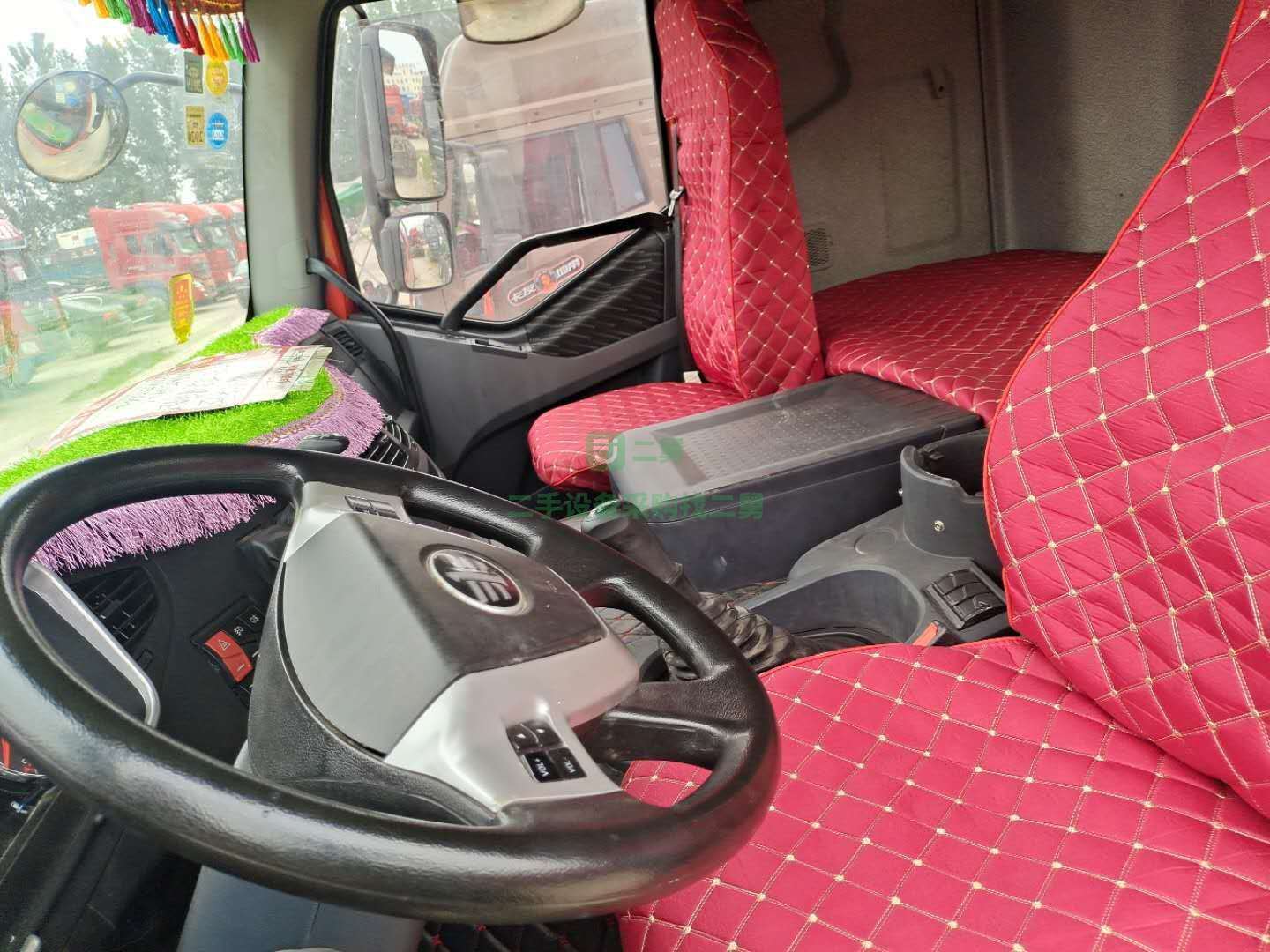 出售解放J6P牽引車，國五排放，雙驅輕體，領航版460馬力