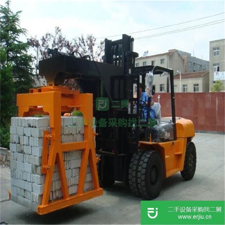 河南鄭州出售二手上磚叉車