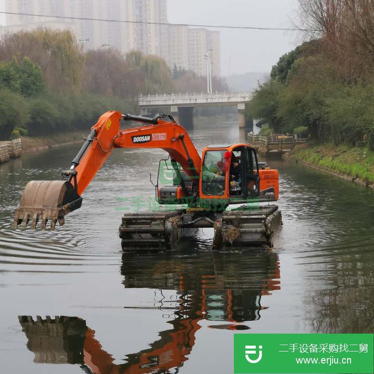 湖北荊州出售二手水陸兩用挖掘機