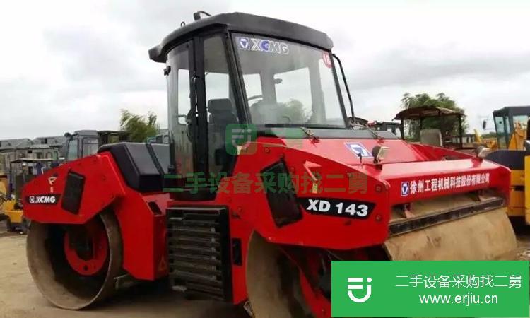 上海出售二手20噸單鋼輪振動型壓路機