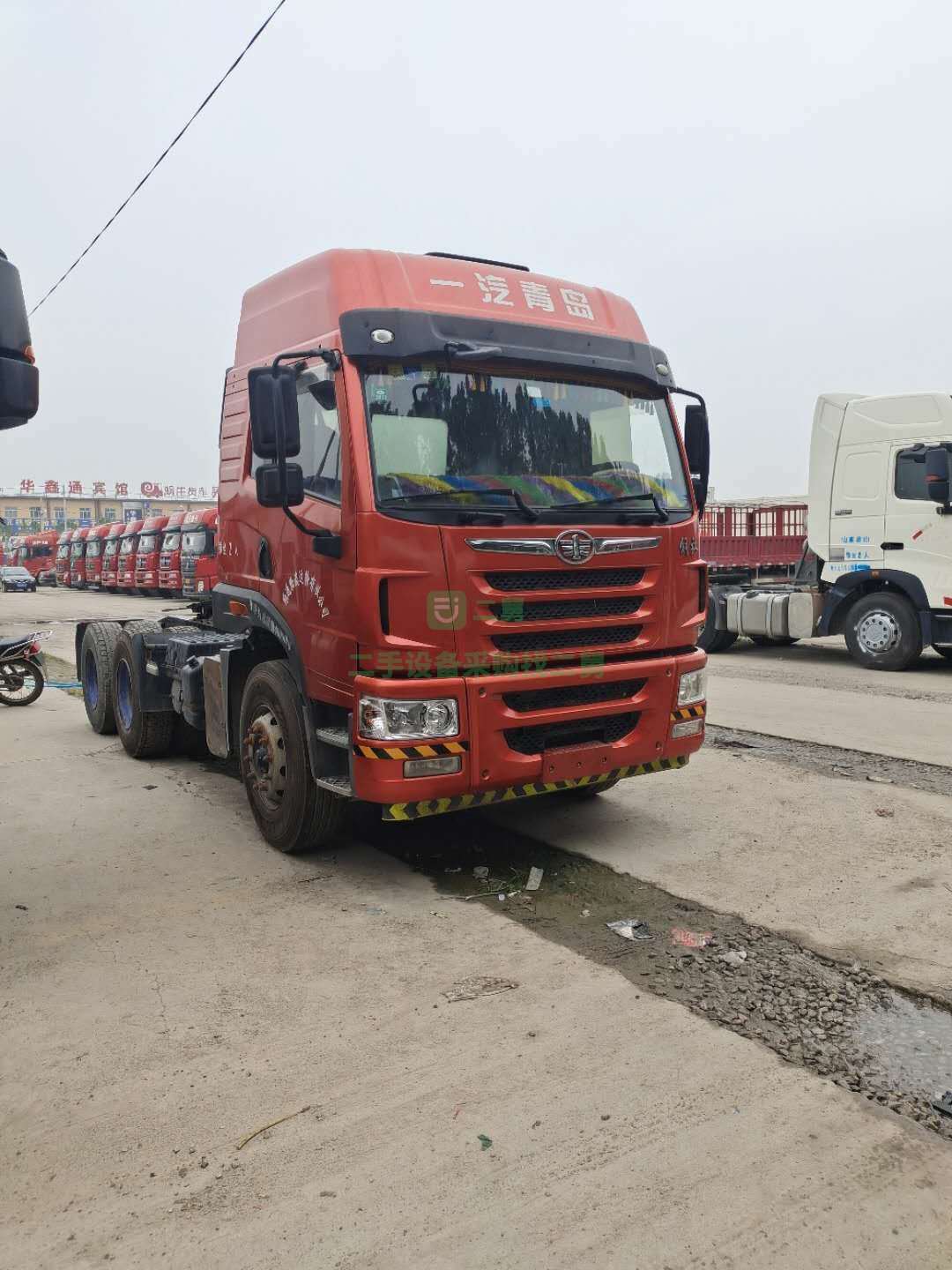 出售一汽解放悍V牽引車，375馬力，國五排放，雙驅輕體，濰柴動力