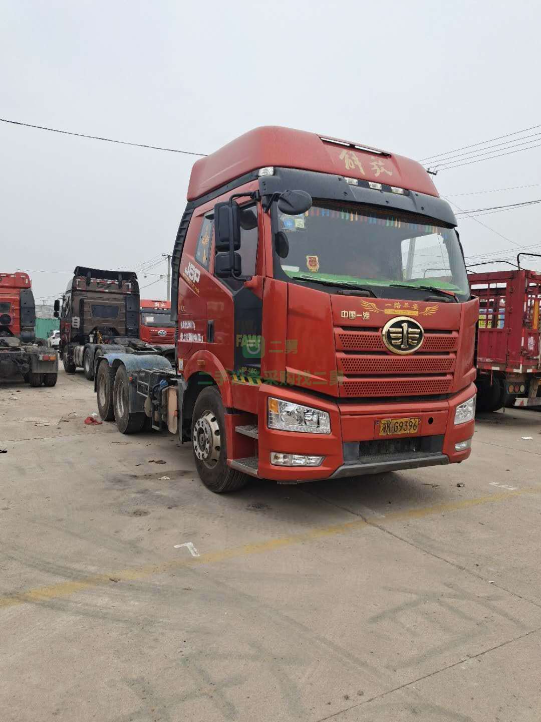 出售解放J6P牽引車，國五排放，雙驅輕體，領航版460馬力