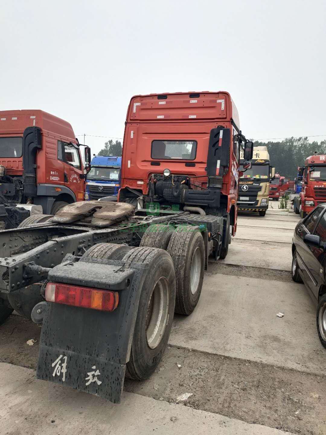 19年2月份解放JH6牽引車，國五排放，雙驅(qū)輕體，430馬力，濰柴動力