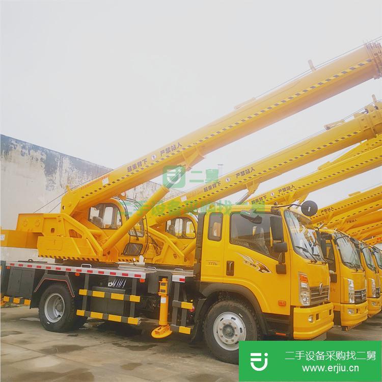 山東出售二手16噸吊車九成新