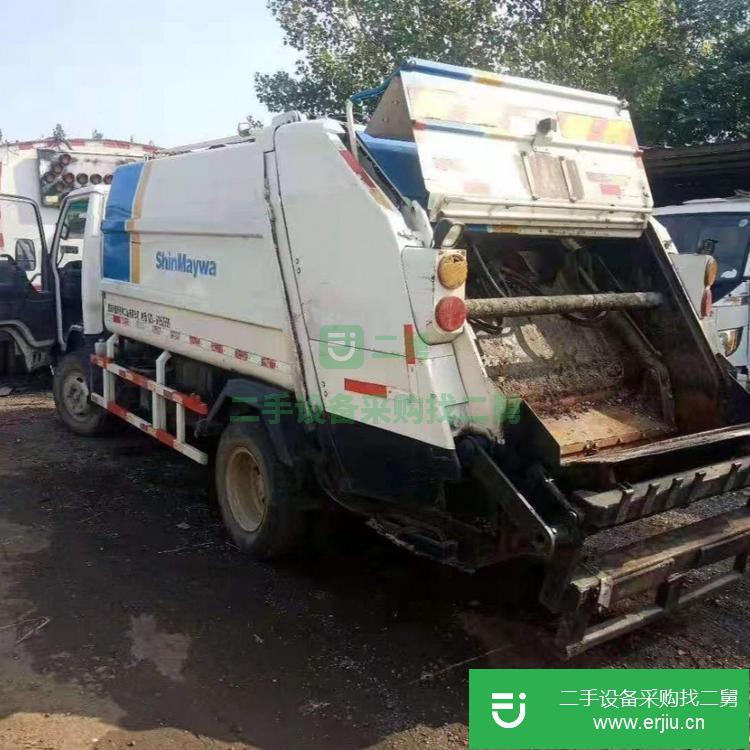 山東出售二手掃路車