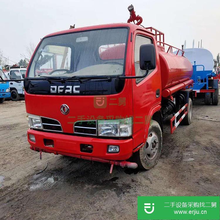 山東濟寧出售二手小型路面噴灑消防車