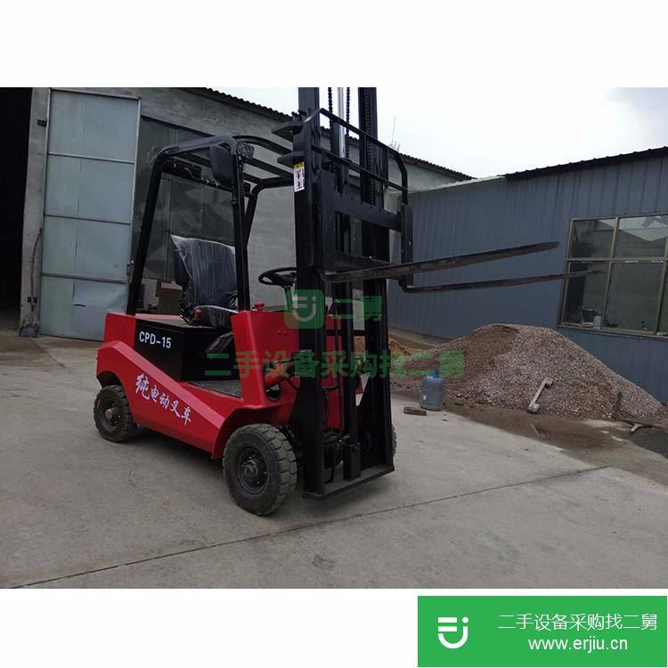 河北出售二手1噸電動(dòng)叉車(chē)