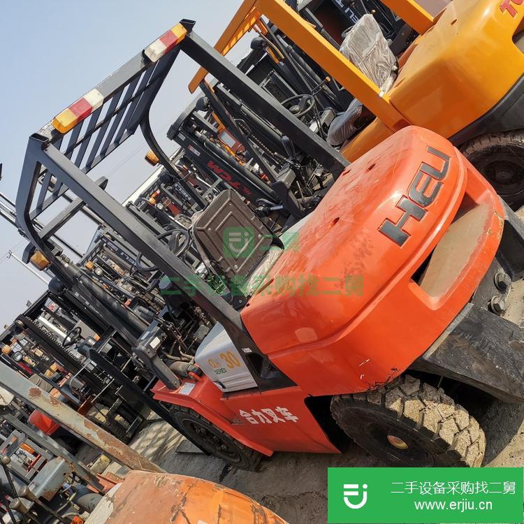 安徽合肥出售二手堆高叉車