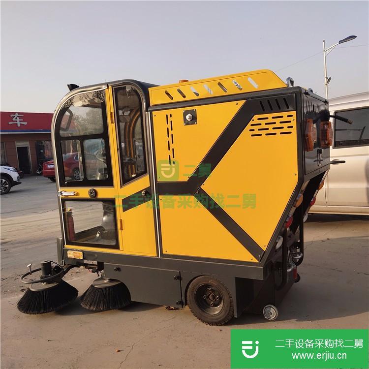 山東菏澤出售二手小型電動掃路車