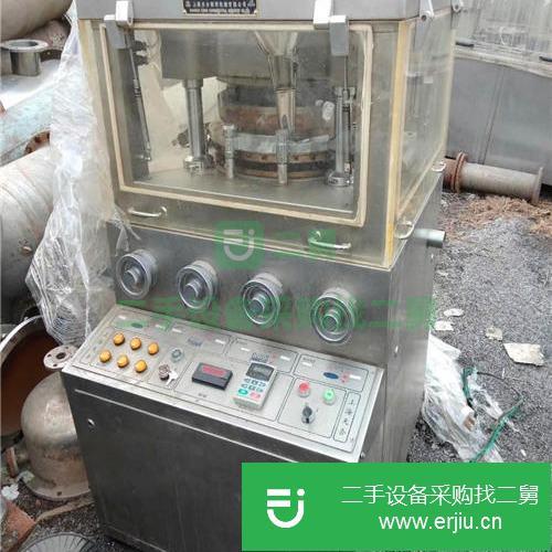 山東濟(jì)寧出售二手旋轉(zhuǎn)式壓片機(jī)機(jī)