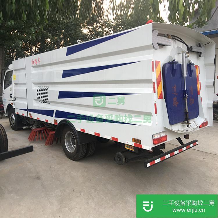 山東出售二手大型清掃吸塵多功能掃路車