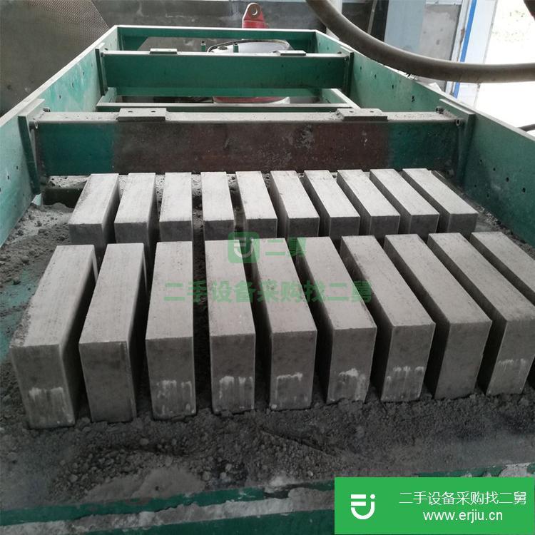 河南鄭州出售二手液壓制磚機