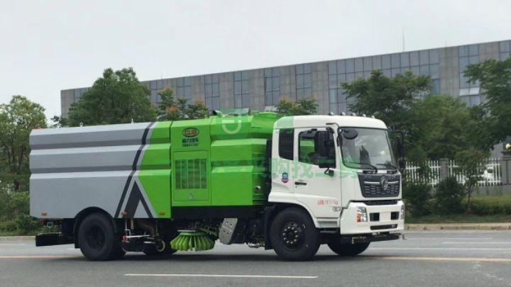 湖北隨州銷售東風(fēng)程力掃路車吸塵車