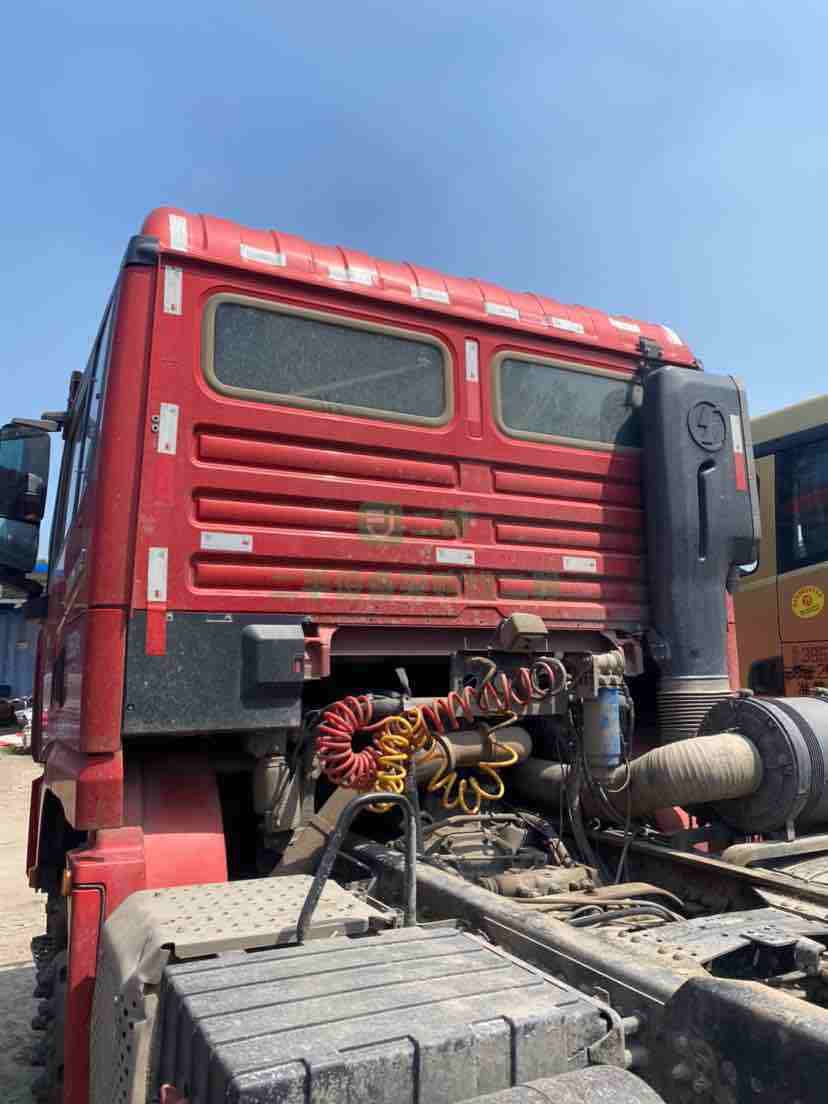 山東濟寧出售二手德龍X3000牽引車