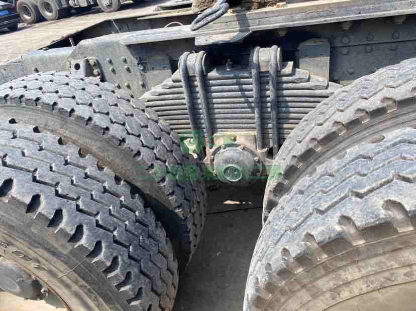 山東濟寧出售二手德龍X3000牽引車