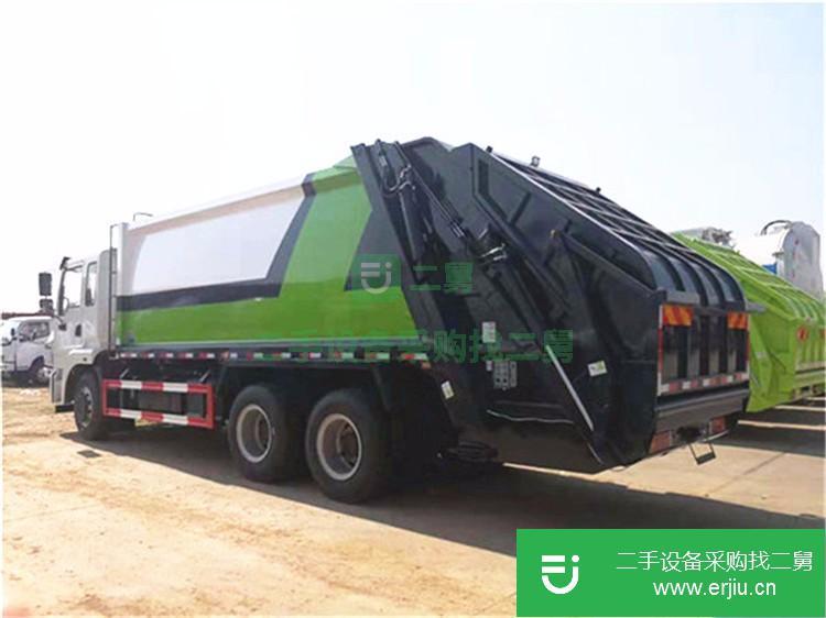 湖北出貨二手側(cè)裝壓縮垃圾車九成新