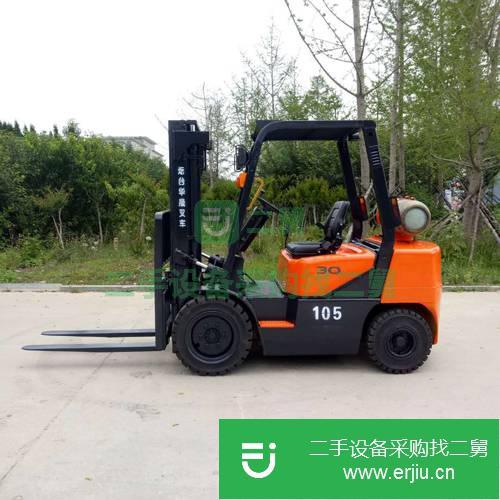 山東煙臺出售二手cpd30實心輪胎柴油叉車