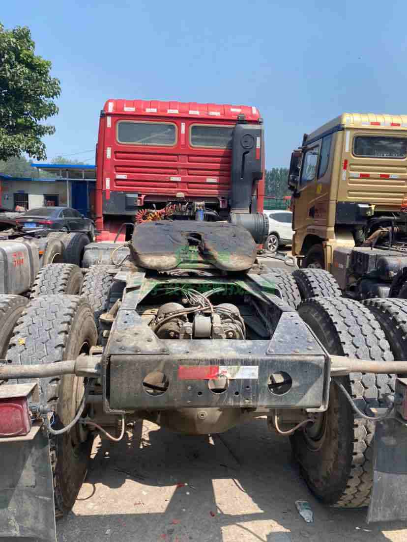 山東濟寧出售二手德龍X3000牽引車