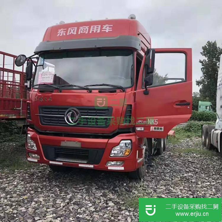 山東出售二手豪沃雙驅牽引車