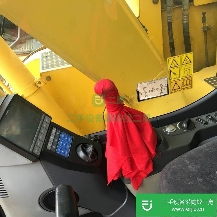 上海出售二手小松128US挖掘機