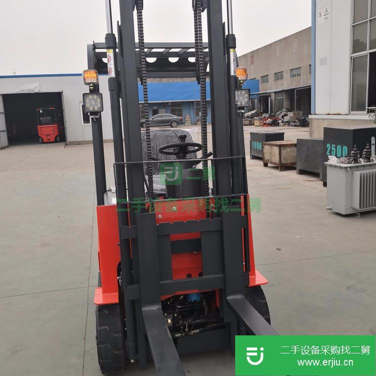 江蘇出售二手1.5噸電動叉車