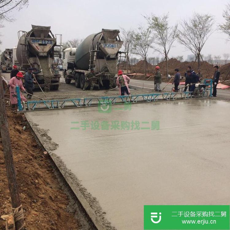 山東濟寧出售二手悍馬威攤鋪機