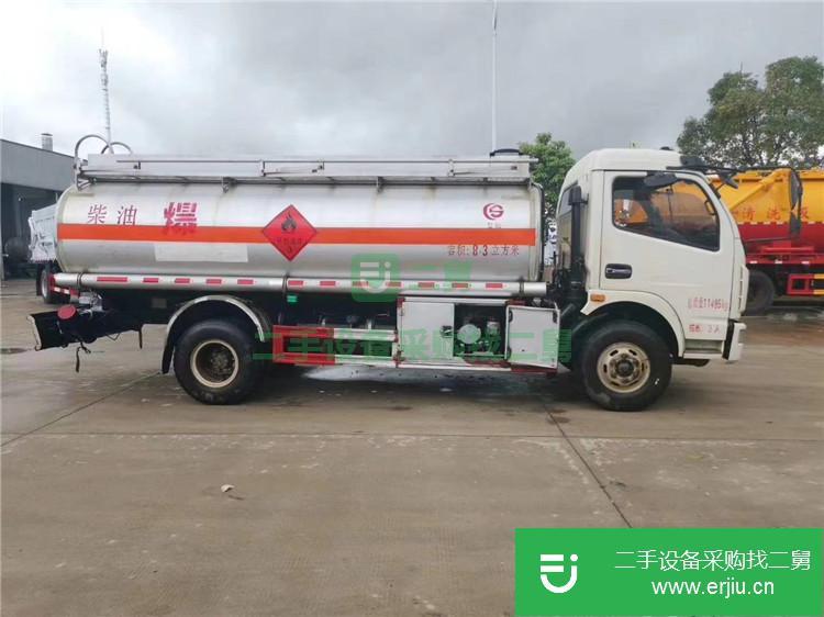 湖北出售二手東風(fēng)8噸油罐車(chē)