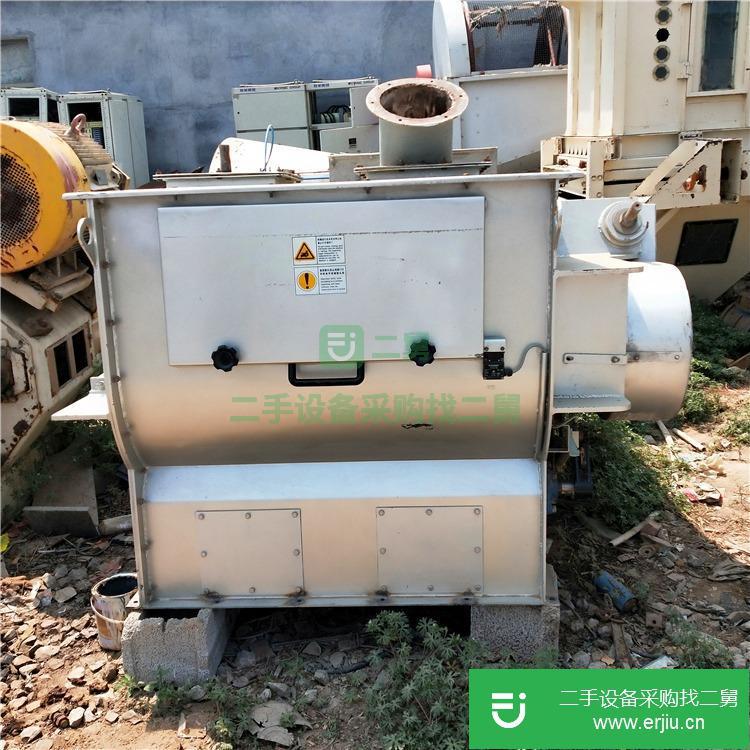山東出售二手4方飼料混合機