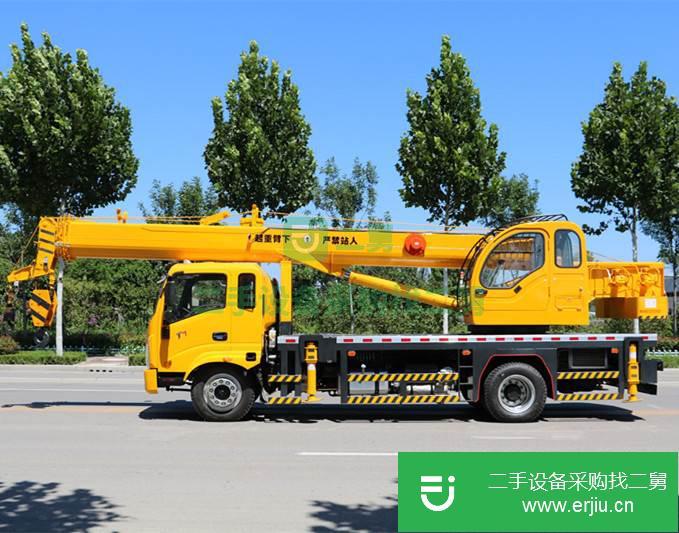 山東出售二手隨車吊
