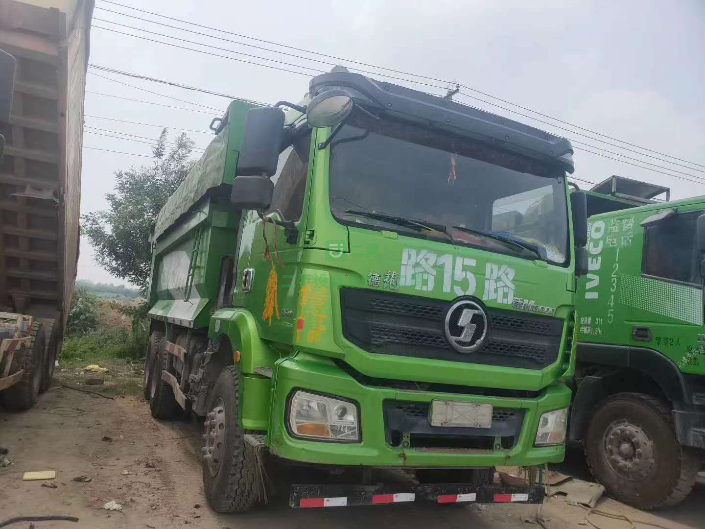 出售18年8月德龍自卸車，國五38O馬力，5.8米大箱，首付7萬