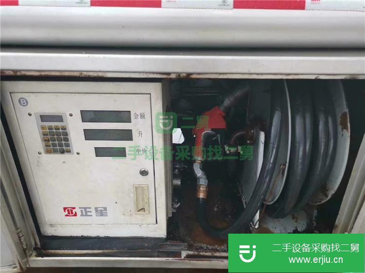 湖北出售二手東風(fēng)8噸油罐車(chē)