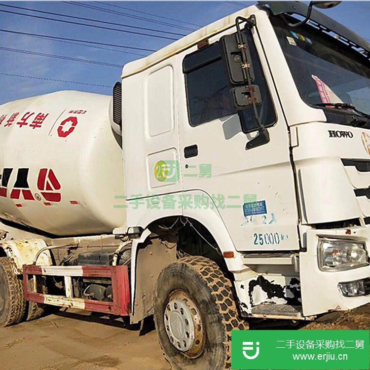 山東出售二手?jǐn)嚢柽\(yùn)輸車(chē)