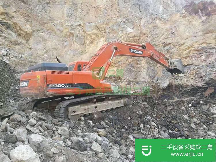 江蘇出售二手大宇DH300-7挖掘機