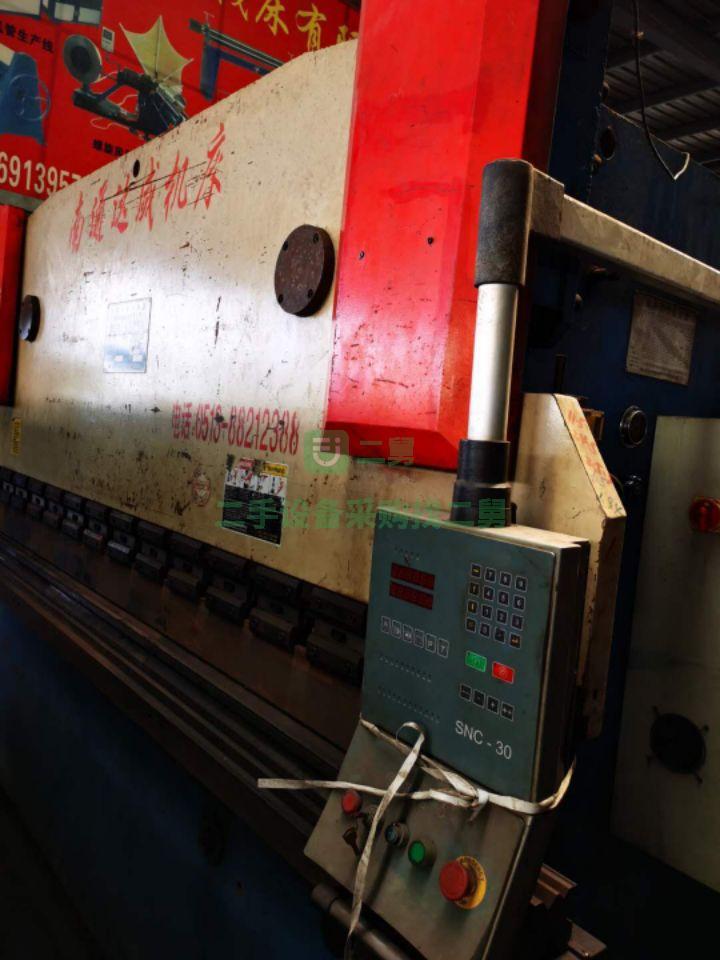 上海出售二手的南通100t*3200折彎機