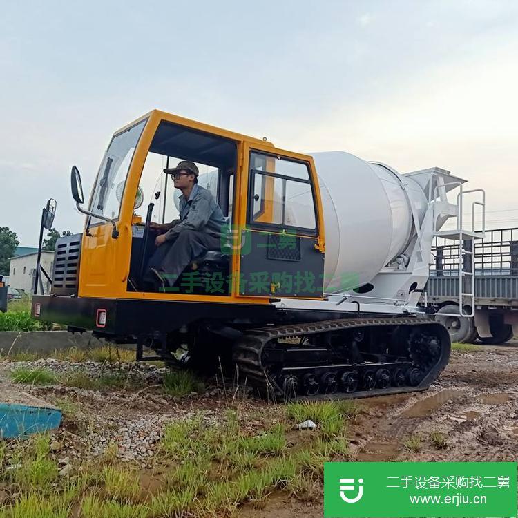 山東出售二手履帶式混凝土攪拌車