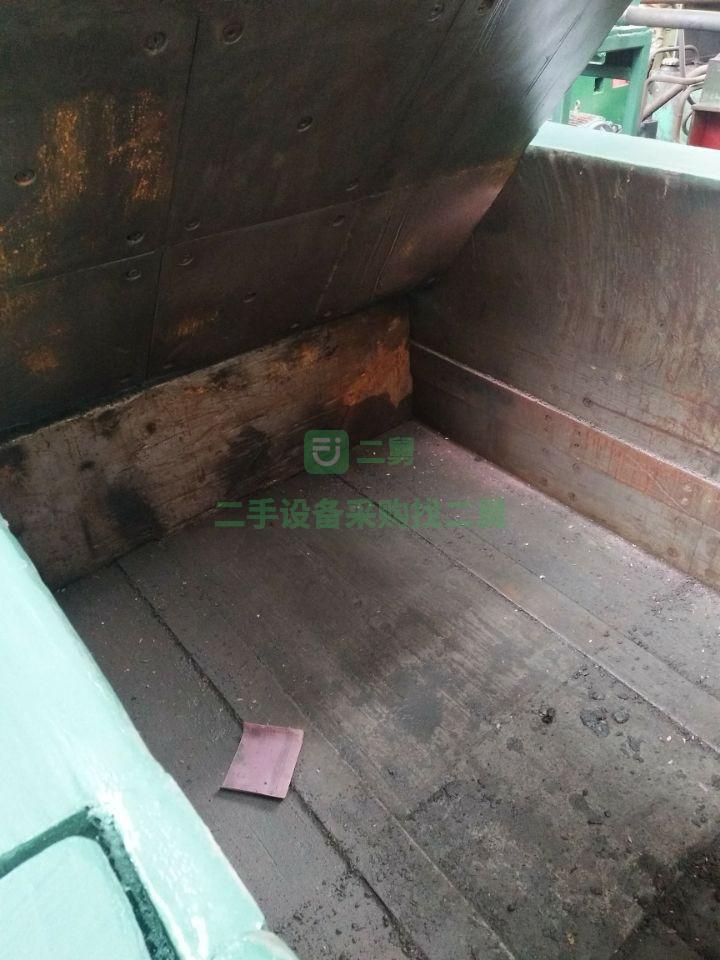 河南出售華宏200噸金屬打包機壓塊機，料箱1.2米X1.6米包塊40方塊