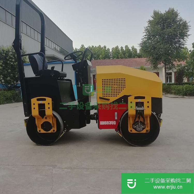 山東出售二手小型壓路機(jī)