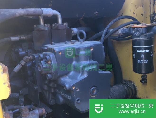 上海出售二手小松輪胎挖掘機(jī)