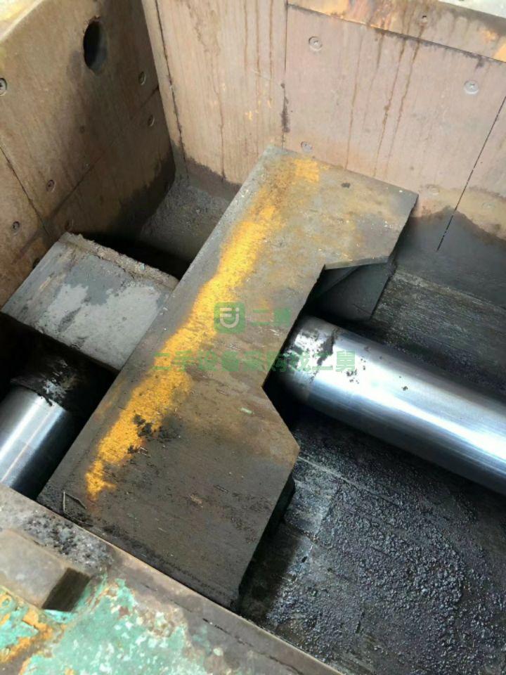 河南出售二手的華宏125噸金屬打包機壓塊機