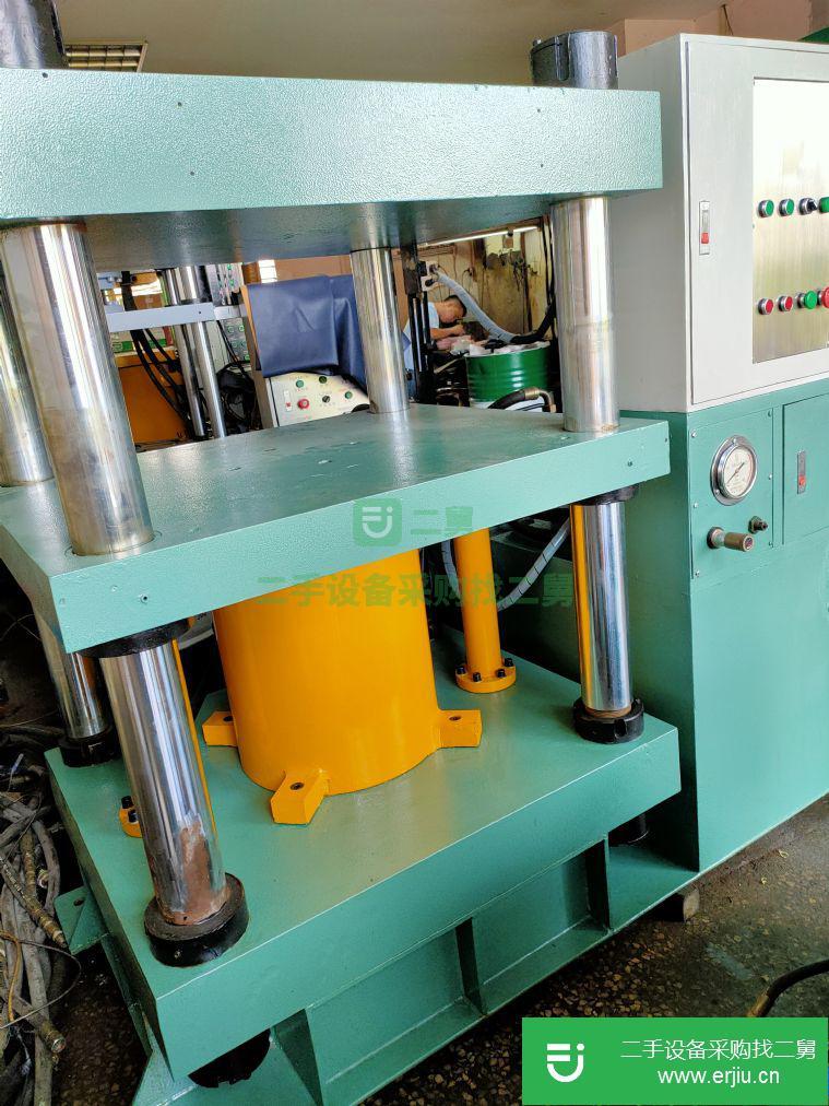 廣東出售二手200噸四柱大臺面液壓機