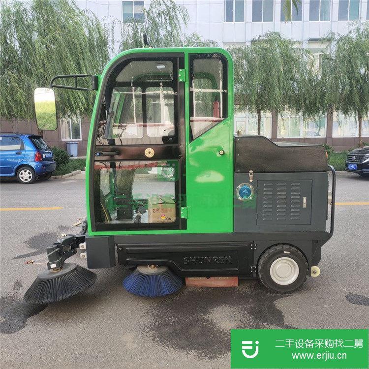 山東出售二手多功能電動掃路車