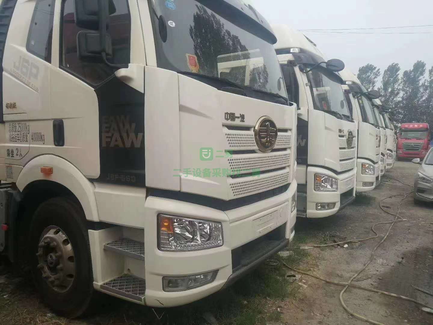 出售2019年9月550馬力解放J6P牽引車,領航版四季款，首付7萬