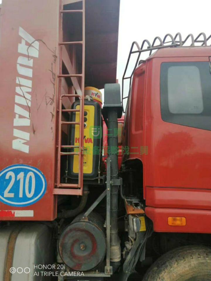 山西忻州出售二手歐曼340馬力土方車