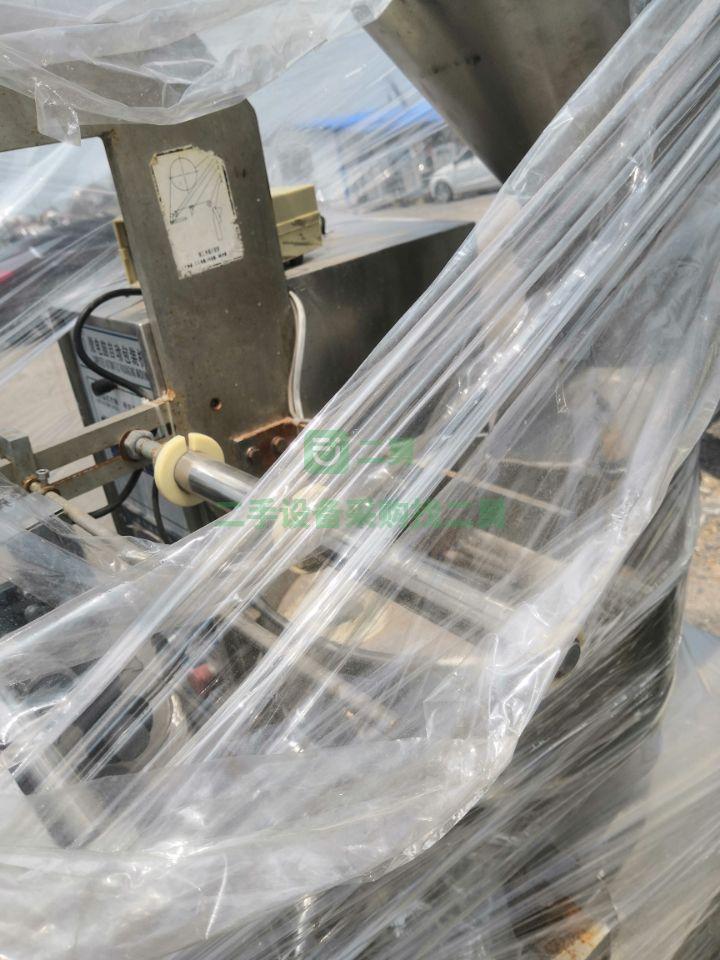 山東濟南出售二手立式顆粒包裝機，兩萬左右