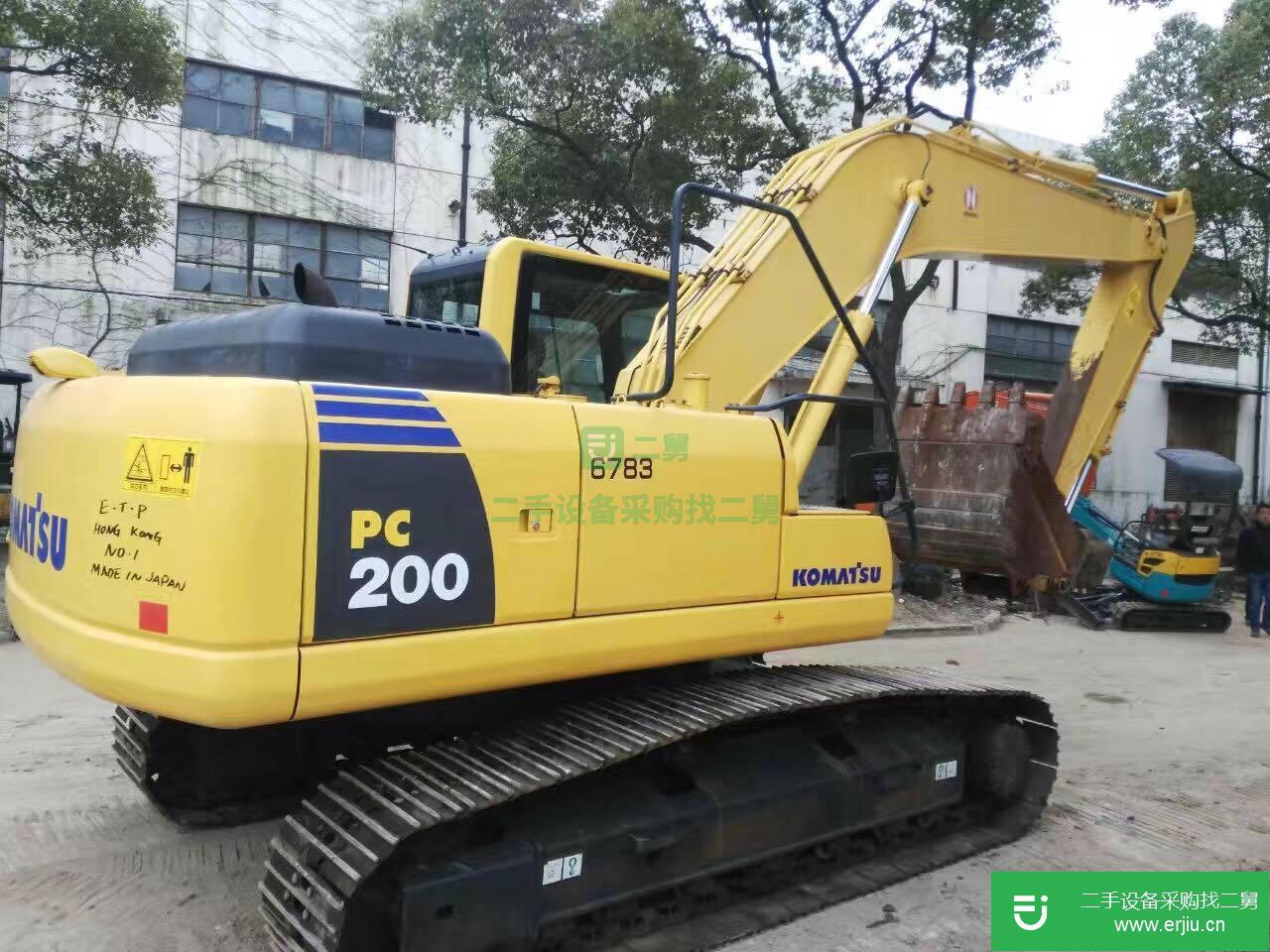上海出售二手小松PC200-8挖掘機