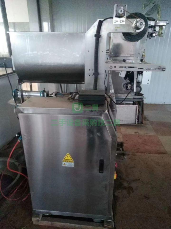 山東出售二手九成新XKL-500LC型醬料包裝機(jī)