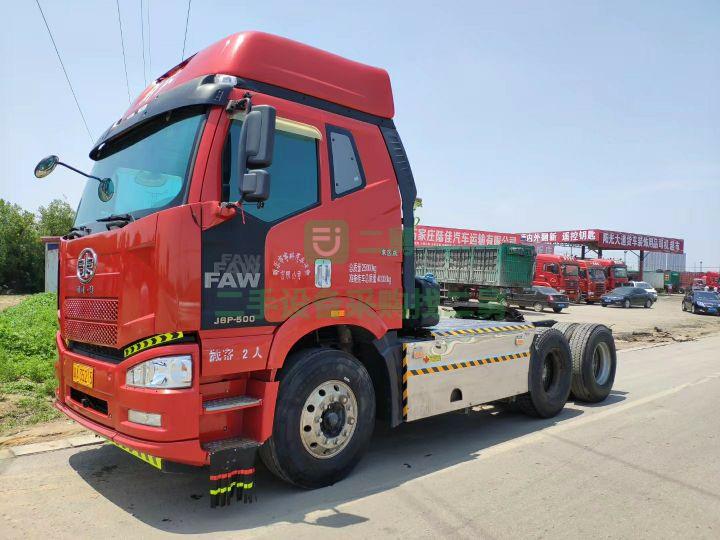 河北出售二手的18年7月份解放J6，420雙驅全保險牽引車