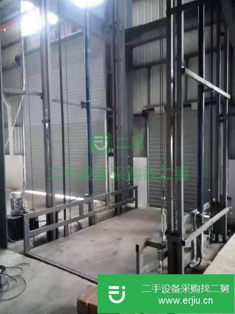 河南出售二手移動(dòng)式液壓升降機(jī)