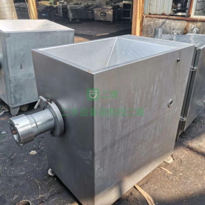 山東出售二手九成新的JR-130型凍肉絞肉機(jī)